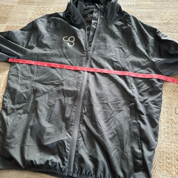 CNTR Running Reflective Rain Jacket - Picture 2 of 5